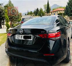 نیسان سێنترا